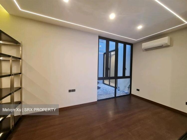 Hilltops (D9), Condominium #562456231